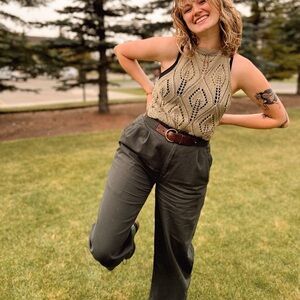 90s style dark green pleated pants